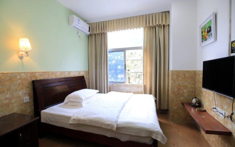 Shangbao Express Hotel Zhuhai Dış mekan fotoğraf